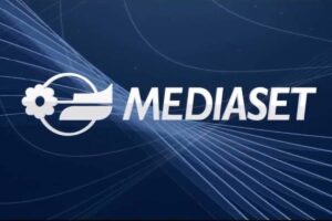 mediaset cambio programmazione