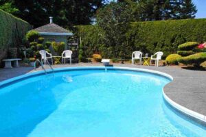 In piscina rischi di beccarti infezioni gravissime. Ecco le nuove regole, tutti i dettagli