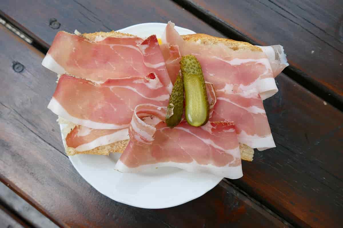 come è fatto lo speck ingredienti